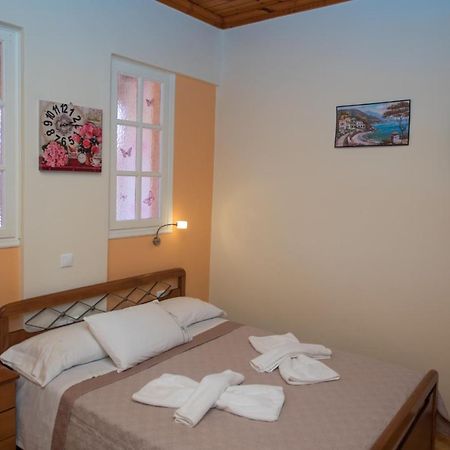 Villa Ferendinoy - Ferendinoy Dionisia Nydri  Eksteriør billede