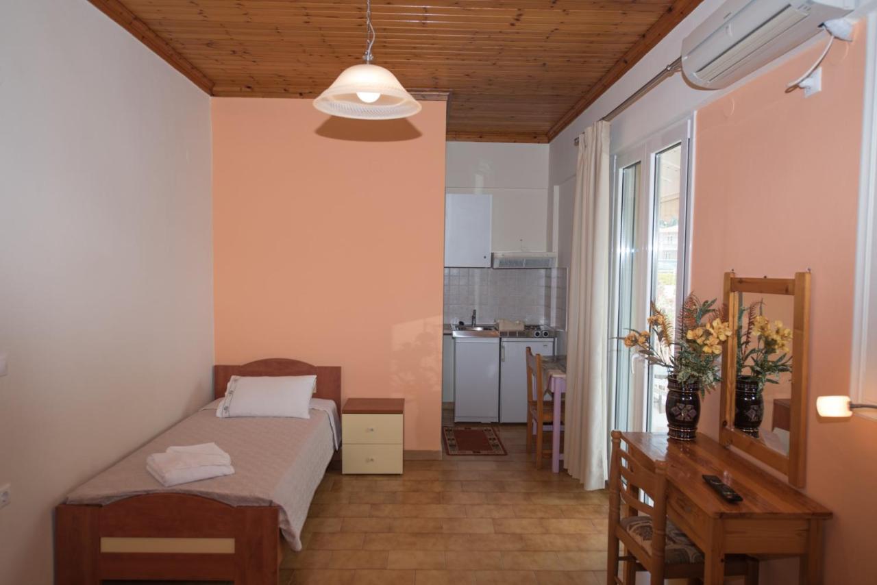 Villa Ferendinoy - Ferendinoy Dionisia Nydri  Eksteriør billede